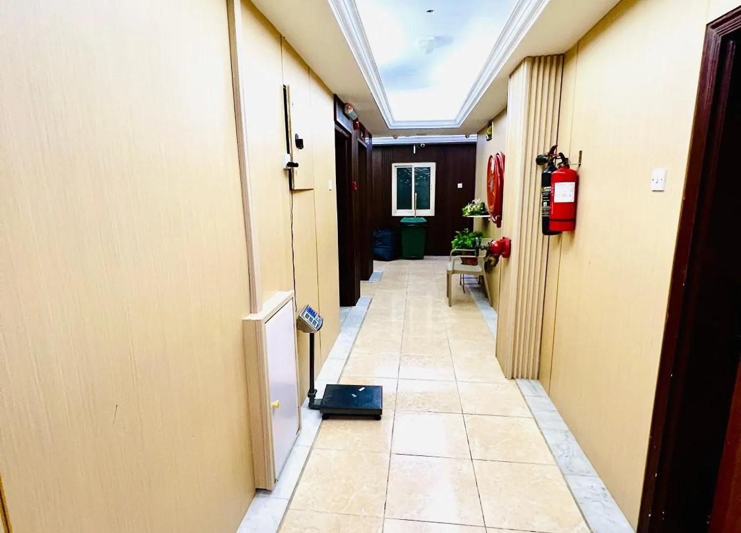 Al Ahrar Hotel Dubai