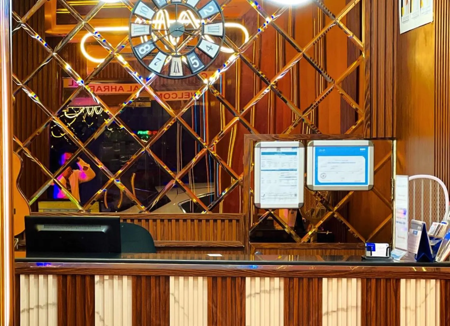 Al Ahrar Hotel Dubai 2*,  United Arab Emirates