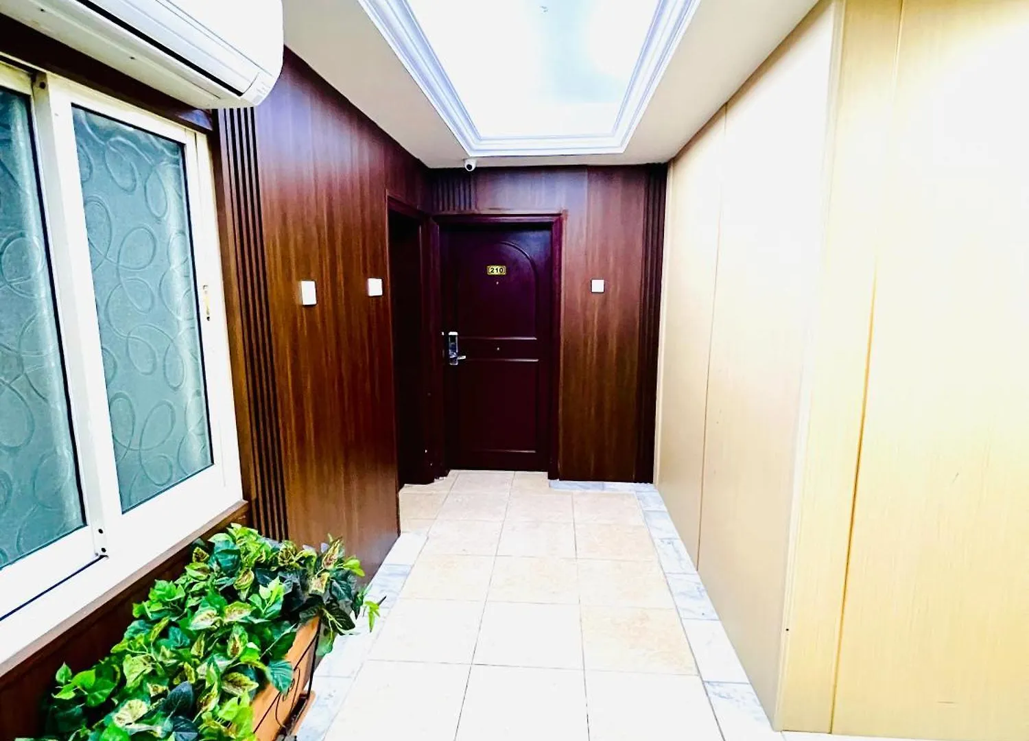 Al Ahrar Hotel Dubai